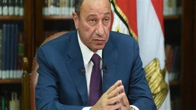 محمود الخطيب يناقش برنامج عمل شركة الأهلي للخدمات لعام 2022