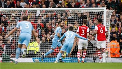 مانشستر سيتي يهزم آرسنال بصعوبة.. و