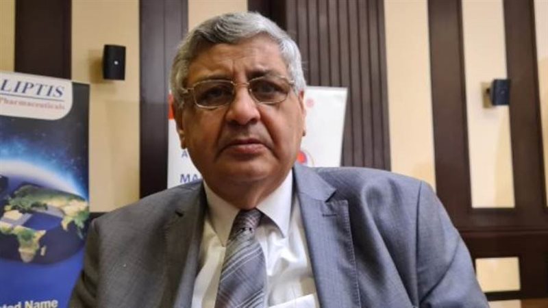 الدكتور محمد عوض