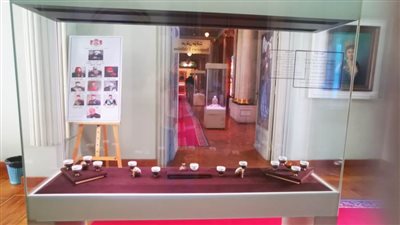 قهوتك ملكية.. معرض في متحف المجوهرات