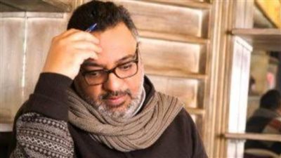 عبد الرحيم كمال يوقع رواية 