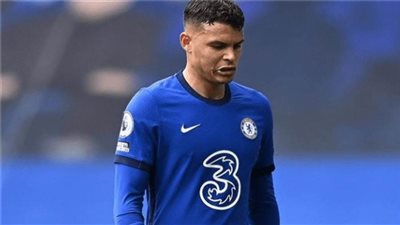 تشيلسي يعلن تمديد عقد نجمه البرازيلي تياجو سيلفا