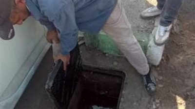 حملات لتطهير بالونات المطر ومخرات السيول بحى ثالث الإسماعيلية 