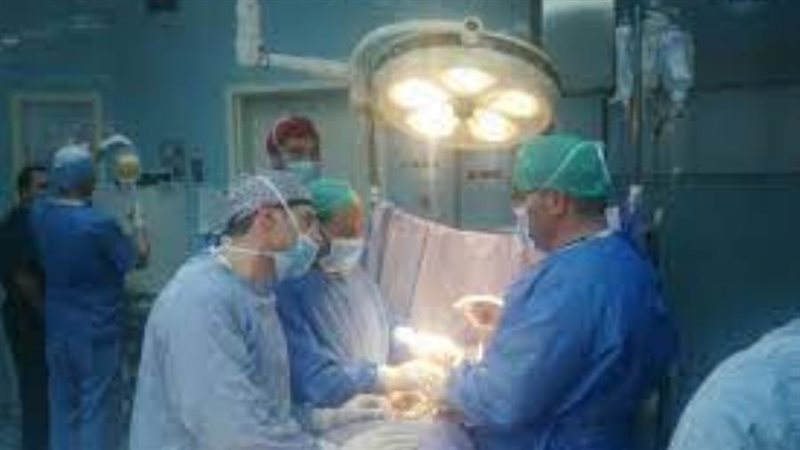 لاستئصال ورم بالحبل