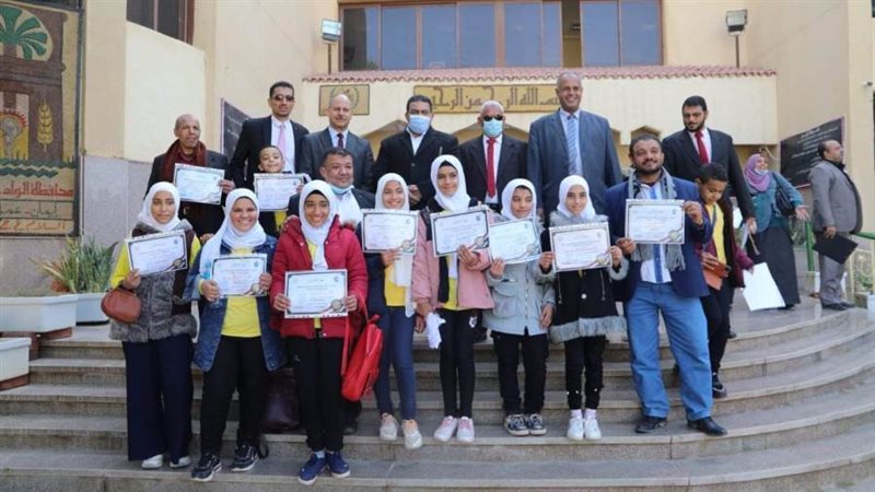 الفائزين بمسابقه