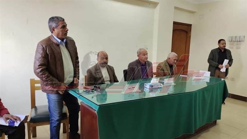 خلال اللقاء