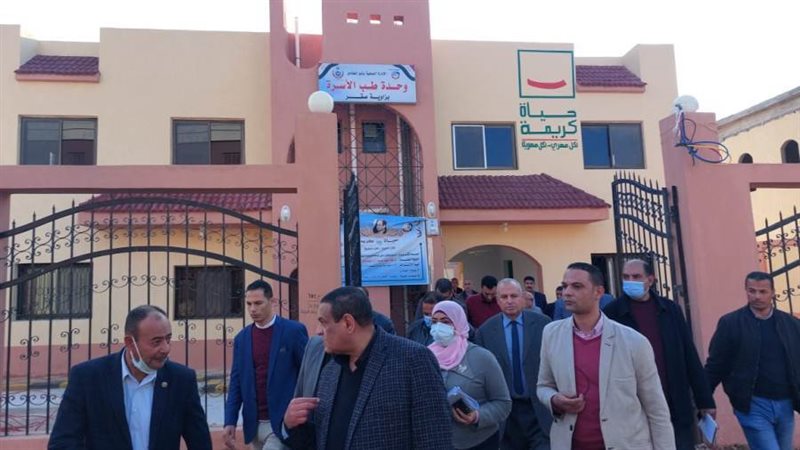 محافظ البحيرة يتفقد