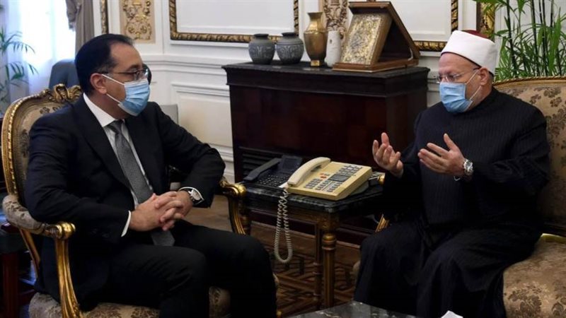 رئيس الوزراء ومفتى