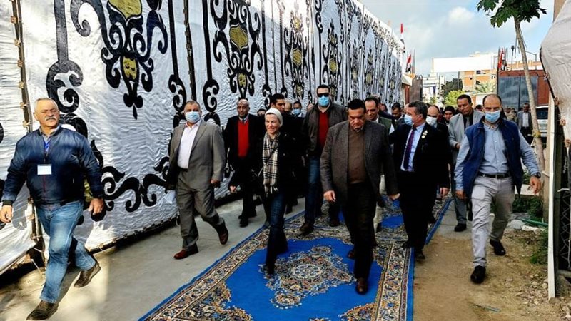 محافظ البحيرة ووزيرة