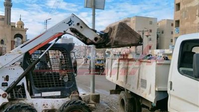  أعمال نظافة مكبرة بمدينة برج البرلس في كفرالشيخ