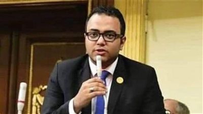 وزير الشباب يطلق اسم النائب الراحل أحمد زيدان على مركز شباب الساحل 