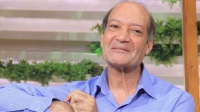 تشييع جنازة الفنان أحمد الحجار عقب صلاة ظهر الغد من مسجد السيدة نفيسة