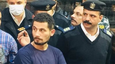 لحظة النطق بحكم إعدام سفاح الإسماعيلية بعد قطعه رقبة مواطن بالشارع