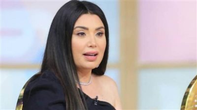 عبير صبري ينتابها الاكتئاب بعد اعتزال المخرج داود عبد السيد