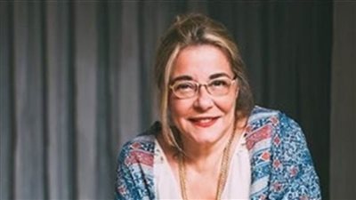 تشييع جثمان الفنان مها أبو عوف وسط حالة من الحزن