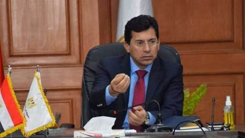 الدكتور أشرف صبحى