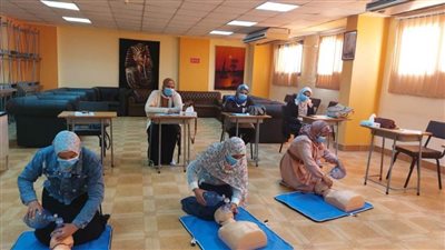 برنامج تدريبي على الإنعاش القلبي الرئوي لمقدمي الخدمة بالتأمين الصحي بالأقصر