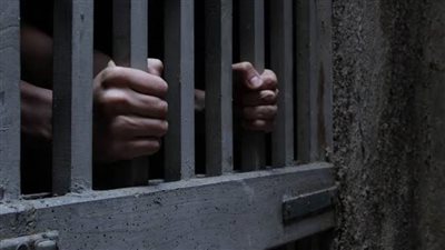 سجن ثلاثة رجال بيض مدى الحياة بتهمة قتل رجل أسود في أمريكا