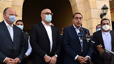 رئيس الوزراء يتفقد الأحياء التاريخية في بلد الألف مئذنة