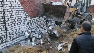 إزالة 11 حالة تعدٍ على الأراضي الزراعية والمجاري المائية بالبحيرة