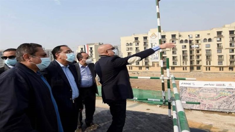 رئيس الوزراء يتابع