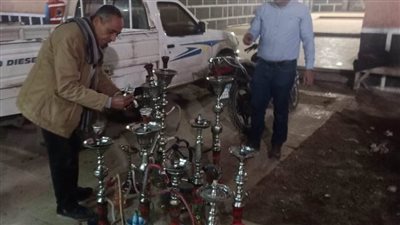 خلال حملة مفاجئة تحرير 41 مخالفة ومصادرة 15 شيشة بمقاهي ملوي جنوب المنيا