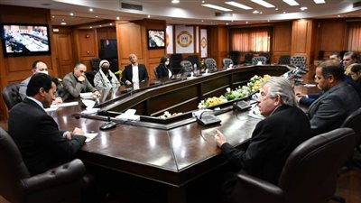 أشرف صبحي يلتقي مجلس إدارة نادي الجزيرة بتشكيله الجديد