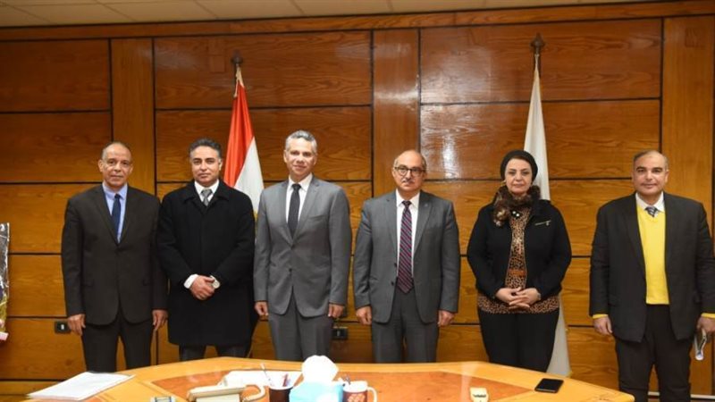 رئيس جامعة أسيوط