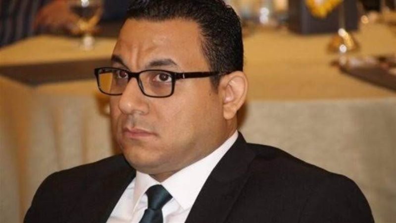 الدكتور كريم عادل