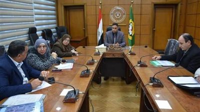 الإسكندرية: غلق 99 محلاً مخالفًا و14 مقهى والتحفظ على 1041 حالة إشغال طريق