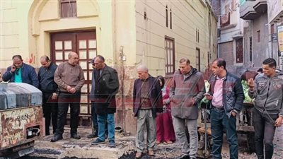 عبدالستار: يتابع رصف شوارع مدينة دسوق في كفر الشيخ