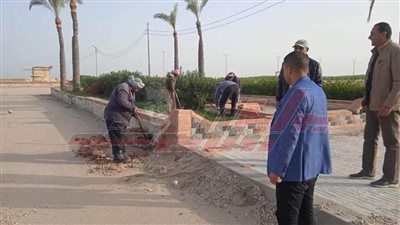 عطية: يتابع أعمال الصيانة الشاملة لمدينة مصيف بلطيم