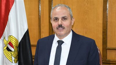 رئيس جامعة قناة السويس يوافق على تقسيط مصروفات الكتاب الجامعي على فصلين دراسيين