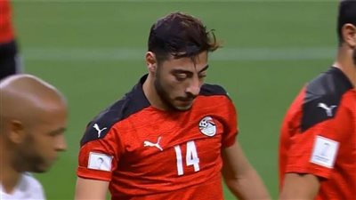 مدحت شلبي يعلن إصابة أكرم توفيق بقطع في الرباط الصليبي 