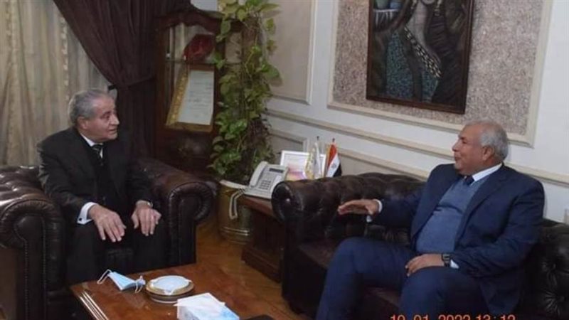 وزير التموين ومحافظ