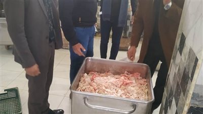 ضبط ٧ طن لحوم مفرومة وكبدة مجمدة مجهولة المصدر بدمنهور