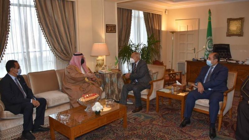 ابو الغيط يلتقي بالامير