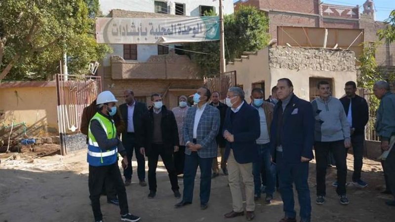 محافظ المنيا يتفقد