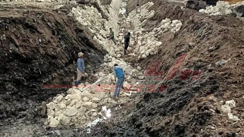 تبطين الترع