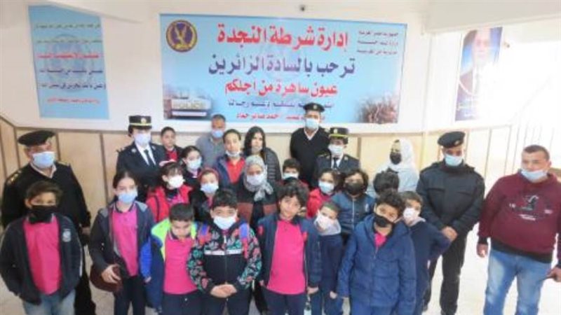 زيارة لعدد من طلبة