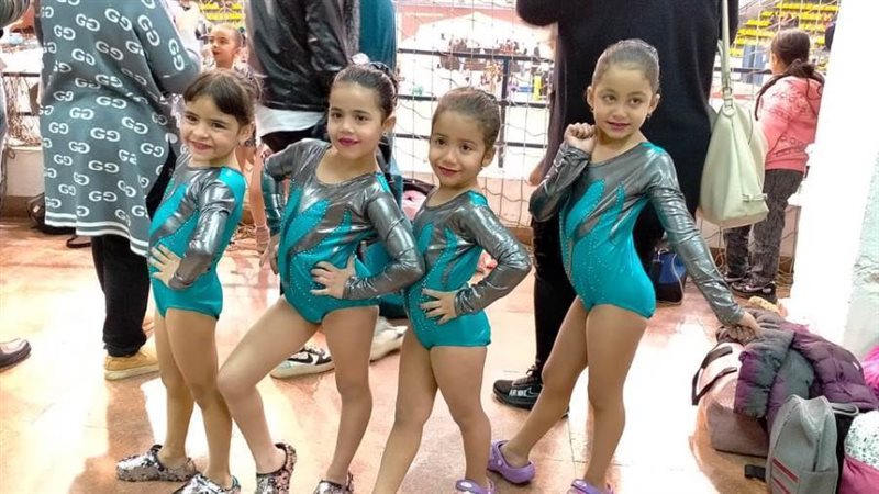 فراشات مركز شباب