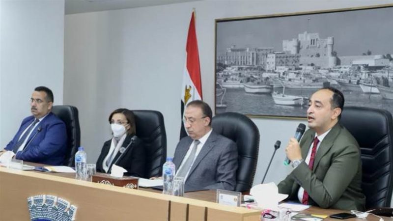 خلال الندوة