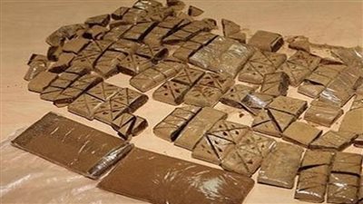 ضبط عنصرين اجراميين بحوزتهما 230 طربة لمخدر الحشيش قبل ترويجهم بالإسماعيلية
