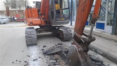 محافظ سوهاج يتابع أعمال إحلال وتجديد شبكات المياه بشوارع حي شرق