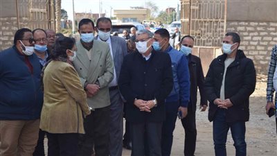 محافظ المنيا: جارٍ تنفيذ 394 مشروعا في 16 قطاعا بقرى مغاغة بمبادرة 