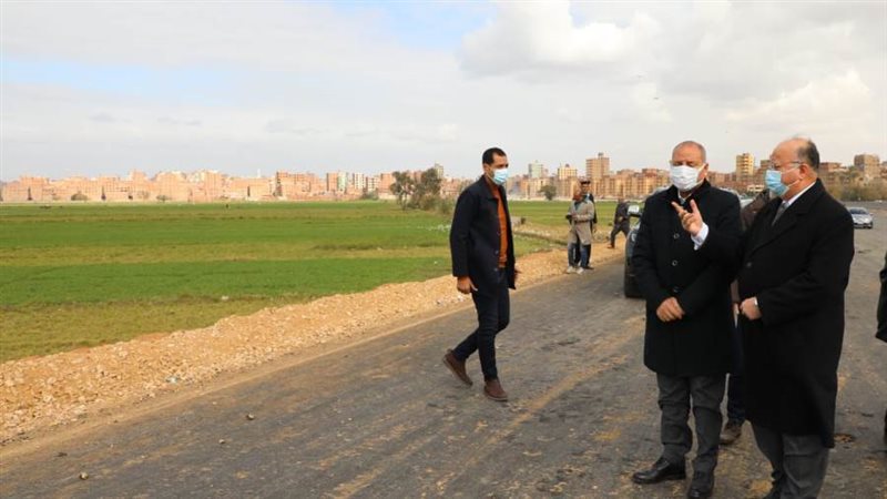 محافظ القاهرة ونائب