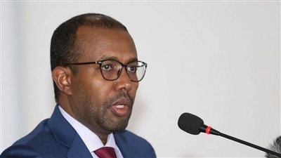  وزير الخارجية الصومالي يجري اتصالين هاتفيين بمسؤولين أمريكيين