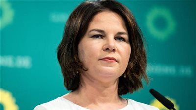 وزيرة الخارجية الألمانية تعتزم زيارة أوكرانيا وروسيا