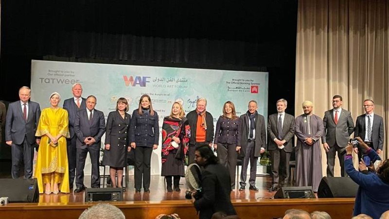 افتتاح فعااليات المنتدى