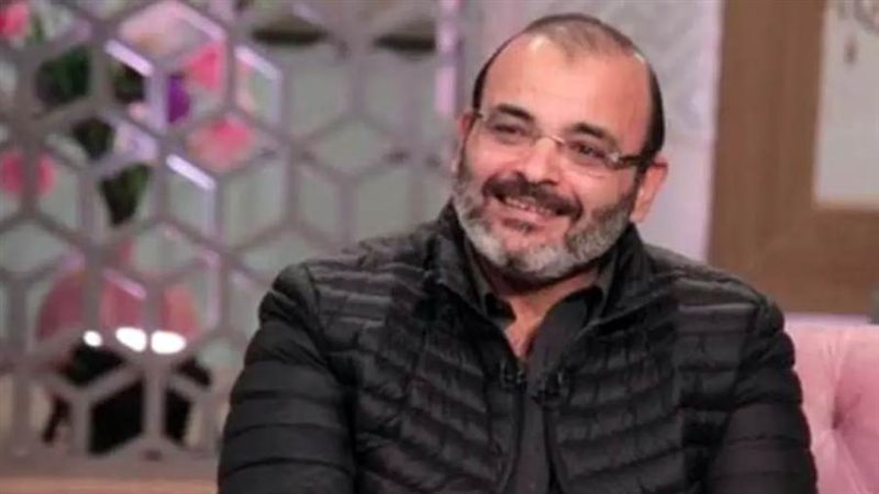 أيمن بهجت قمر